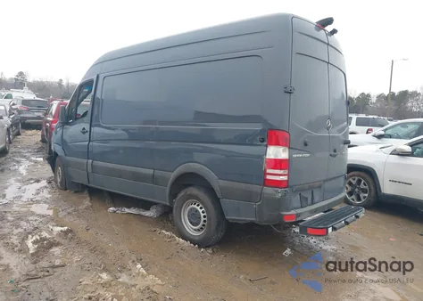 2018 Mercedes-Benz Sprinter 2500 Standard Roof V6 from USA, damaged, VIN WD3PE7CD1JP641345
